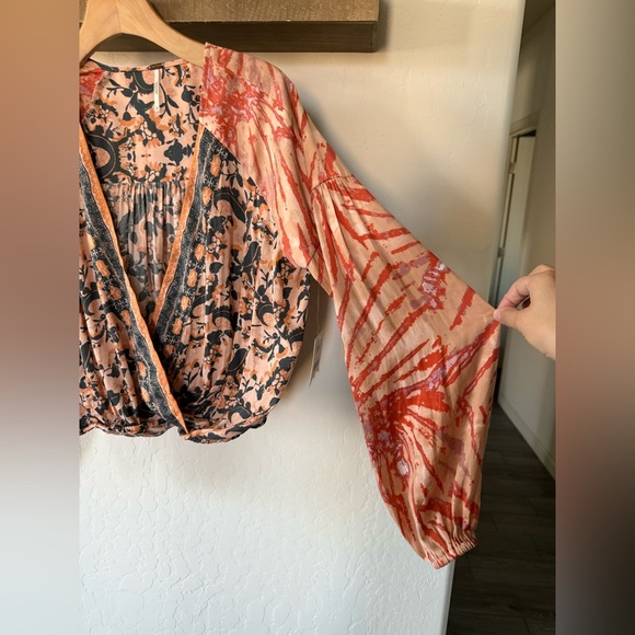 Free People|Cruisin Together Boho mixed print crop top,tribal floral long sleeve - Picture 11 of 16
